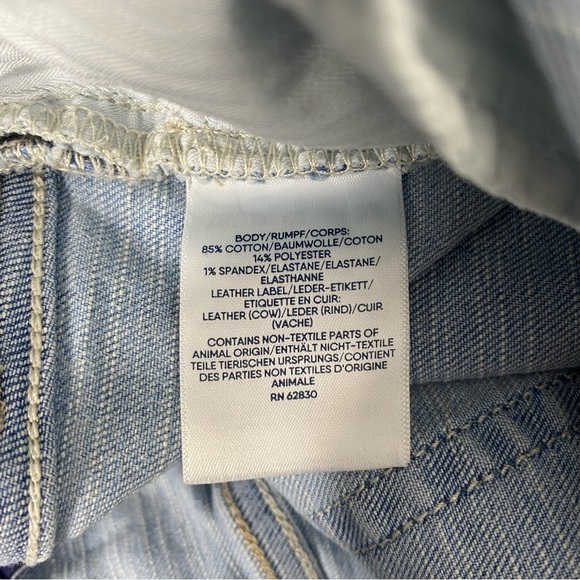 Lands' End Light Wash Wide Leg Jeans - Picture 10 of 11